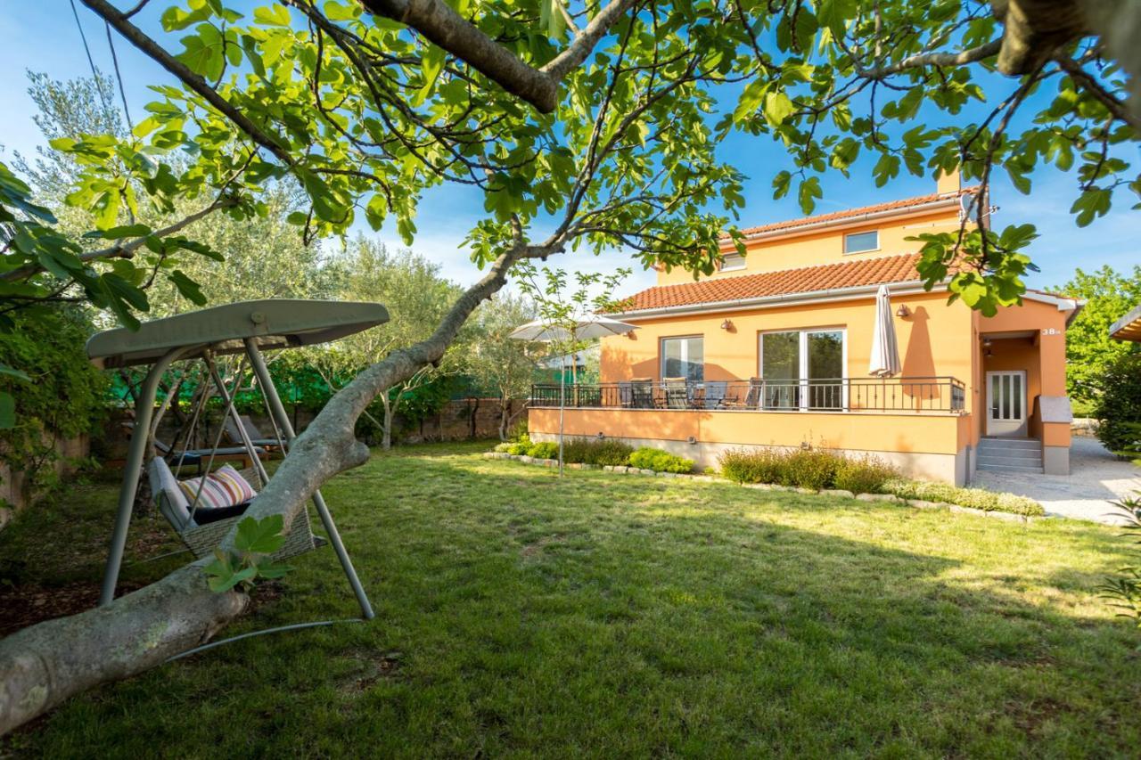 Holiday House Toici Nenadici  Экстерьер фото