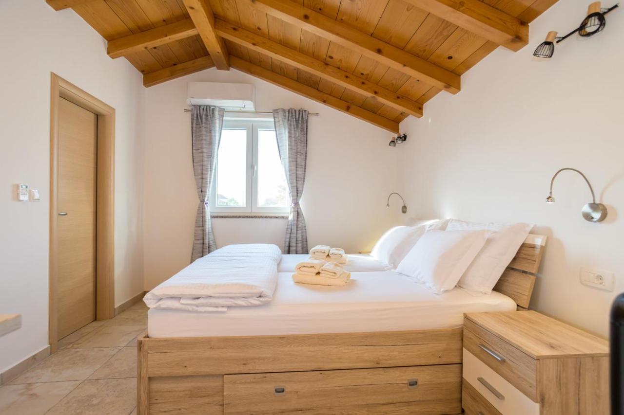 Holiday House Toici Nenadici  Экстерьер фото