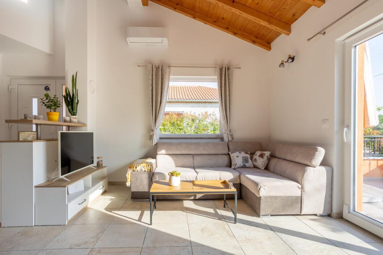 Holiday House Toici Nenadici  Экстерьер фото