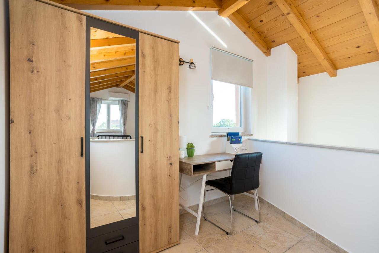 Holiday House Toici Nenadici  Экстерьер фото